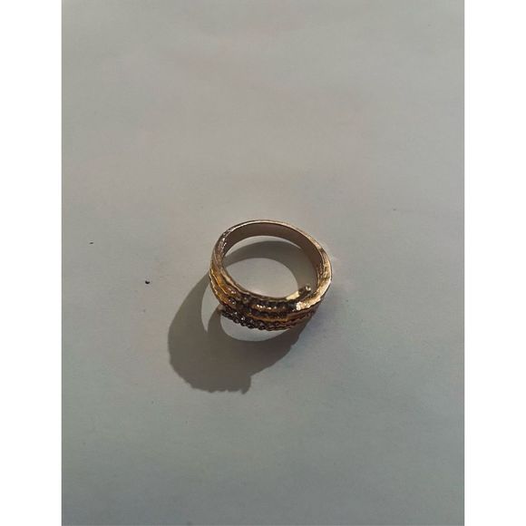 Pretty white sapphire WAVE GOLD BOHO RING - Picture 6 of 7